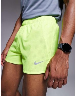 Nike Fast Dri-fit Brief-lined 3 Inch Shorts - Green