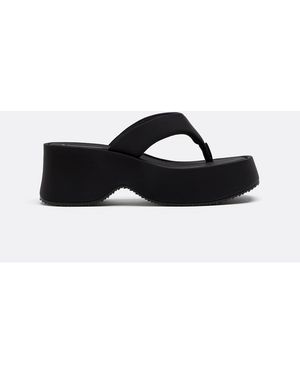 Stradivarius Sandali Infradito Neri Con Plateau - Nero