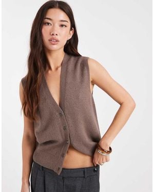 New Look Button Down Knitted Waistcoat - Grey