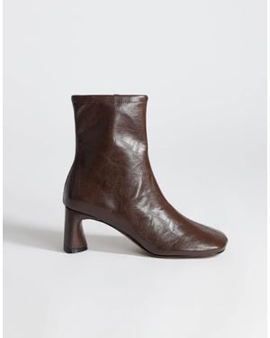 TOPSHOP Kenna Faux Leather Block Heel Ankle Boot - Brown