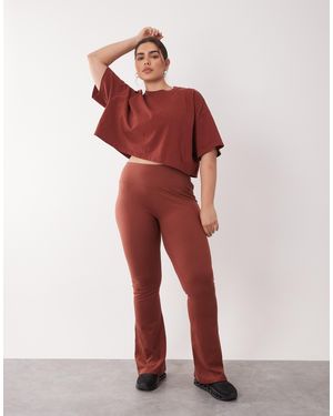 4505 Curve Icon Heavyweight Cotton Cropped T-shirt With Quick Dry Finish - Red