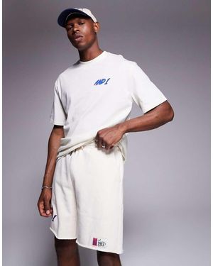 AND1 Oversized Jersey Shorts With Logo Detail - White