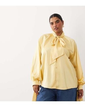 ASOS Asos Design Curve Blusa Con Collo Annodato, Polsini Con Laccetti E Abbottonatura Frontale - Giallo
