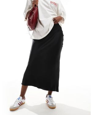 ASOS Falda Midi Negra Cortada Al Bies De Satén De - Negro
