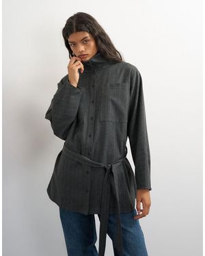 TOPSHOP Tailliertes hemd mit bindegürtel und stehkragen - Grau
