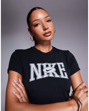 Nike Street Graphic Cropped T-shirt - Blue