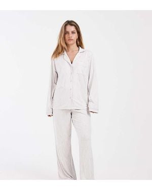 Loungeable Petite Supersoft Jersey Revere Top And Trouser Set - White
