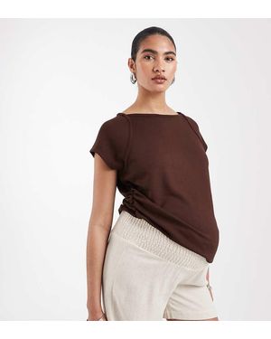 ONLY Linen Blend Shorts With Elasticated Waistband - Brown