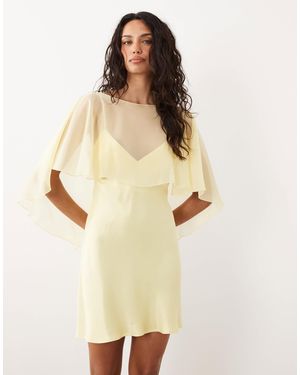 Designer Chiffon Cape Dresses for Women - Up to 35% off | Lyst