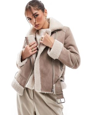Stradivarius – bikerjacke - Natur