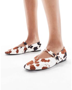 SEQWL Iris High Vamp Ballet Flats - White