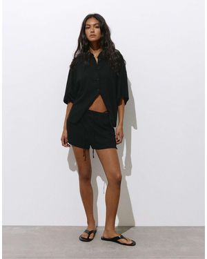 Pull&Bear – shorts aus leinenmix - Schwarz