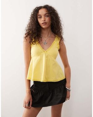 Reclaimed (vintage) Top De Tirantes Estilo Babydoll De Popelina Con Bordado Inglés Y Ribetes De Encaje De - Amarillo