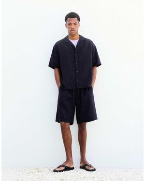 Pull&Bear – bermudashorts aus strukturiertem leinenmix - Blau