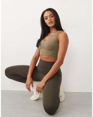 Sweaty Betty Ultimate Studio Voop Bra - Brown