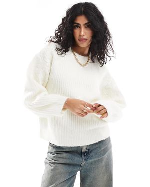 Miss Selfridge Pull avec fleurs brodées - crème - Gris