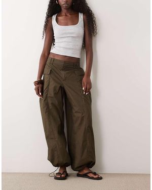 ASOS Utility Pocket Side Balloon Trouser - Brown