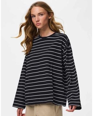 Pieces Sadie Striped Oversized Crew Neck Long Sleeve T-shirt - Blue