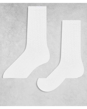 Monki 2 Pack Pointelle Ankle Socks - White