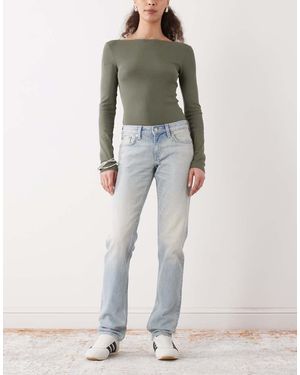 Weekday Vaqueros Azules De Pernera Recta Y Talle Medio Con Lavado Claro De