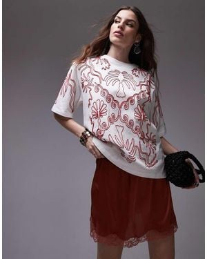 TOPSHOP Premium Oversized Embroidered Holiday Tee - Brown