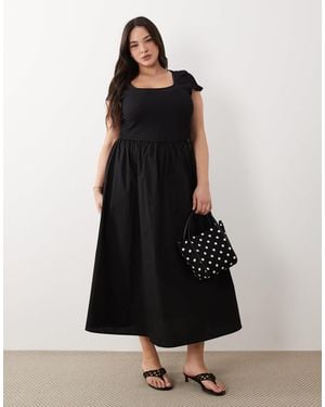 Nobody's Child Jersey Scoop Neck Short Sleeve Shirred Bodice Midi Dress - Black