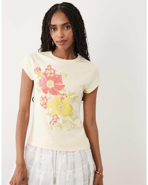 Miss Selfridge Baby Tee With Floral Print - White