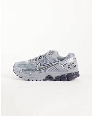 Nike Zoom vomero 5 baskets en et noir chromé - Gris