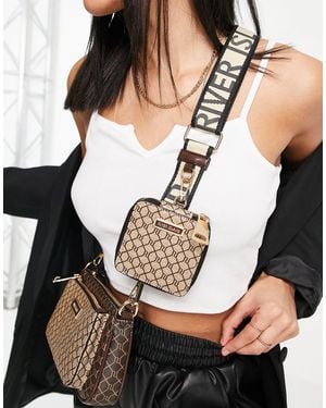 River Island Bandolera con bolsito pequeño y monograma - Marrón
