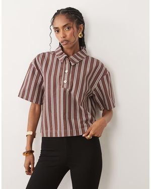 ASOS Conjunto Vaquero A Rayas Marrones De Polo De Corte Cuadrado-Marrón - Rojo