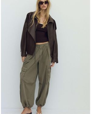 Stradivarius Oversize-bikerjacke aus kunstleder - Braun