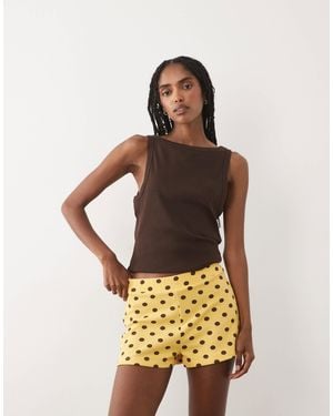 Miss Selfridge – weiche, gerippte shorts - Mettallic