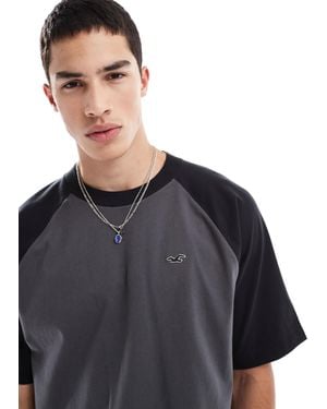 Hollister Icon Logo Raglan Boxy T-shirt With Contrast Binding - Black