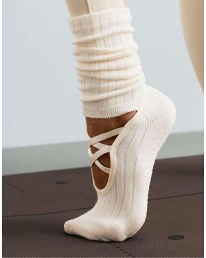 Oysho Long Classic Yoga And Pilates Cushioned Socks With Cotton Blend And Double Straps - White