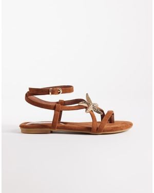 South Beach Sandalias Marrones Planas De Antelina Con Diseño De Tiras Y Detalle De Estrella De Mar De - Marrón