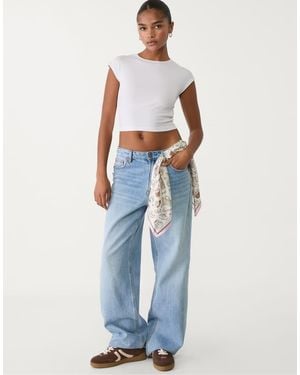 Stradivarius Fitted Cropped T-Shirt - White