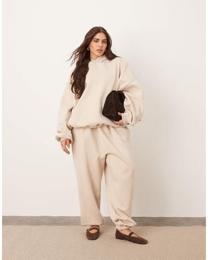 ARRANGE Curve Oversized Premium Heavy Weight jogger With Cuff - Natural