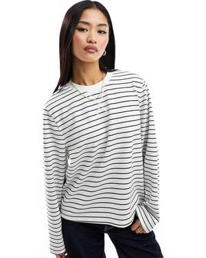 Mango Stripe Sweatshirt - White