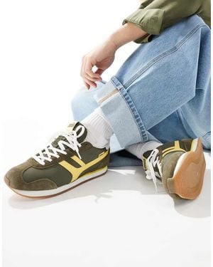 Pull&Bear Sneakers Rétro Verdi Con Suola - Blu