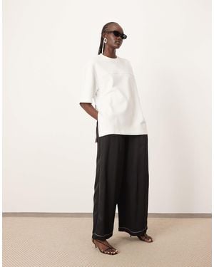 ARRANGE Linen Super Wide Trouser With Contrast Stitch - White