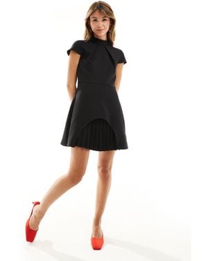 Closet Pleated Cap Sleeve Mini Dress - Black