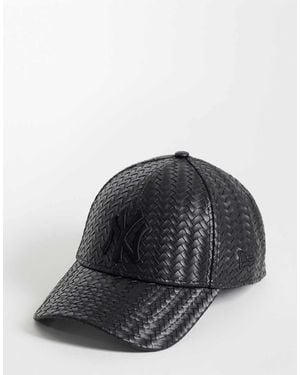 KTZ Ny Yankees 9forty Faux Leather Weave Fabric Cap - Black