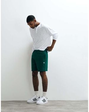 adidas Originals Essential Shorts - White