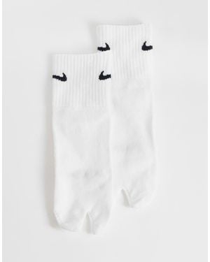 Nike Everyday Rift Split Toe Socks - White