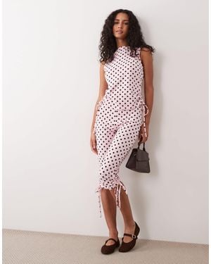 ASOS Caprihose mit punkten und bindeband an der seite - Pink