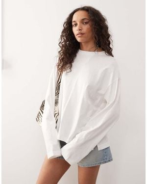 Monki Oversized Long Sleeve T-Shirt With Side Slits - White