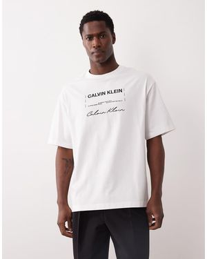 Calvin Klein Relaxed Fit Graphic T-shirt - White