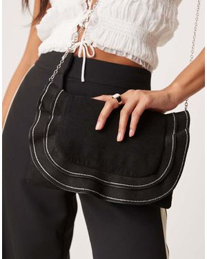 True Decadence Clutch Tas Met Ruches En Siersteentjes - Zwart