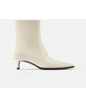 Pull&Bear Stivaletti Con Tacchetto - Bianco