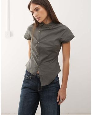 Collusion Asymmetric Hem Fitted Shirt - Grey